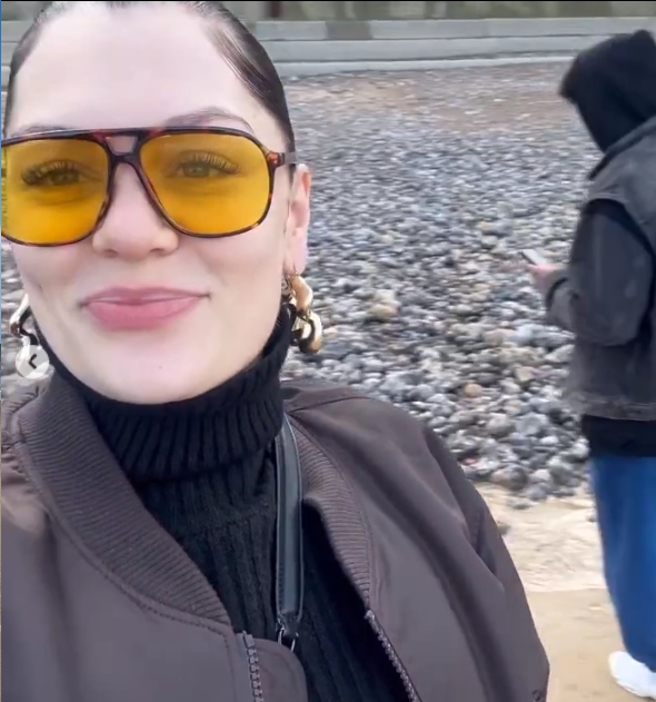 Speváčka Jessie J ukázala svoju popôrodnú postavu Úprimné slová