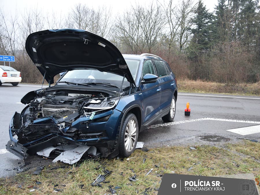 Hrôzostrašná nehoda v Prievidzi Žena skončila v nemocnici Čo sa