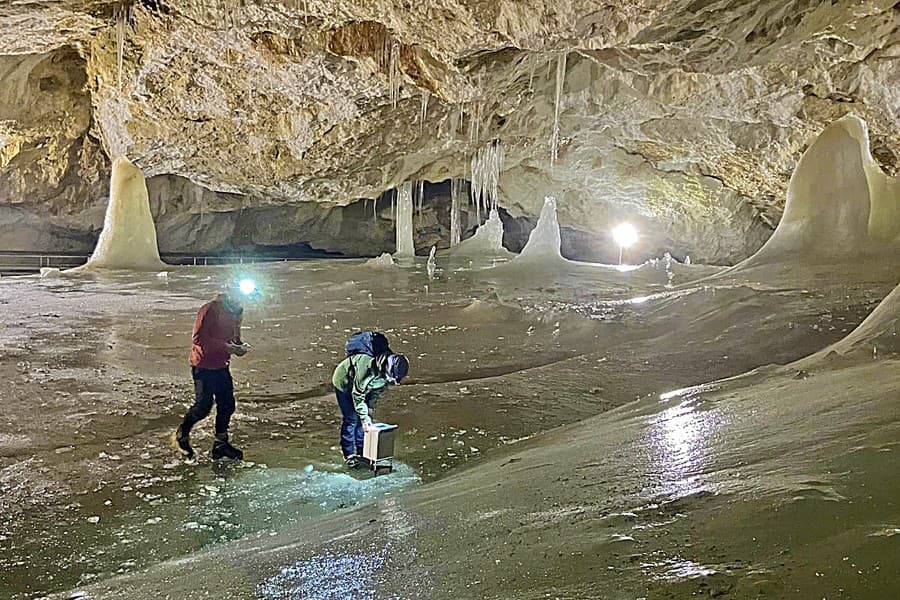 Vedci Si Zobrali Pod Drobnoh Ad Svetov Unik T Na Slovensku Smutn