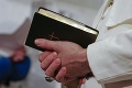 Koniec pohlavného zneužívania v cirkvi? V Taliansku schválili nové nariadenie pre duchovných