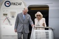 Vzácna návšteva! Princ Charles s manželkou Camillou prileteli na Nový Zéland