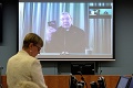 Priznanie biskupa obvineného zo zneužívania: Čo sa deje v katolíckych zariadeniach?