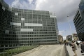 Európska komisia pripravuje nové opatrenia: Chce pomôcť firmám zasiahnutým pandémiou
