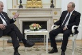 Zeman sa v Číne stretol s Putinom: Prezidenti sa zhovárali bez tlmočníka