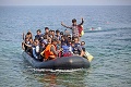 Migranti sa dostali do veľkých problémov: Musela ich zachrániť pobrežná stáž!