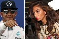 Pretekár Lewis Hamilton je opäť zadaný, Nicole sa nepoteší: Vymenil ju za mladučkú blondínku!