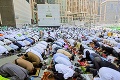 Začala sa najväčšia moslimská púť: Mekku bude chrániť 100-tisíc vojakov