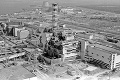 Do Černobylu začali presúvať novú oceľovú kupolu: Posilní pôvodný sarkofág