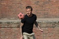 Vyšiel iba na balkón a ľudia šaleli: Beckham spôsobil hystériu v Nepále!