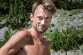 Nórsky lyžiar Petter Northug poslal fanúšičky do kolien: Prirodzenie poslúžilo ako vešiak!