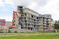 Nemocnica v Michalovciach: Betónové monštrum zrovnali so zemou