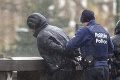 V Belgicku chytili 6 podozrivých mužov: Našli ich v sanitkách pri neslávne známej benzínke