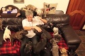 Žena má dom plný psov: Každého zo 41 chlpáčov pozná po mene!