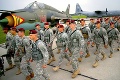 Americká armáda šetrí: Vo veľkom znižujú počty vojakov!