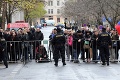 V Česku sa konal protest proti Andrejovi Babišovi: Zasahovať musela polícia