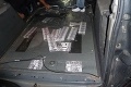 Na hraničnom priechode s Ukrajinou colníci našli v dvoch autách vyše 100-tisíc nelegálne dovážaných cigariet