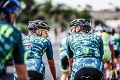Dvojičky Morenové si zapádlovali so Saganom a s Contadorom: Vybláznili sa na surfoch a ukázali nové dresy!