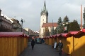 Na východe finišujú s prípravami vianočných trhov: Košický stánok je od prešovského drahší aj o 700 €!
