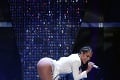Jennifer Lopez dráždi v plavkách s odvážnymi výrezmi: Pár centimetrov látky a fanúšikovia šalejú!