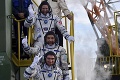 Kozmická loď Sojuz dopravila na ISS trojčlennú medzinárodnú posádku: S ňou prišlo aj LEGO a rotopedy!