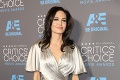 Okrúhla tvár a silné emócie: Takáto bola Angelina Jolie ešte pred Oscarom!