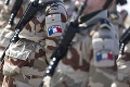 Dvaja bývalý agenti skončili vo väzbe: Francúzsky rezort obrany ich podozrieva z velezrady