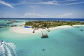 Maledivy chcú nalákať turistov: Očkovanie dostanú ako bonus k dovolenke