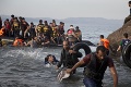 Rozhodli aj napriek dohode: Grécke úrady udelili azyl 800 utečencom z ostrova Lesbos