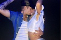 Lámač sŕdc Justin Bieber pristihnutý pri čine: Jazýčková so známou modelkou!