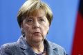 Nemeckom otriasa hrôzostrašný darček pre Merkelovú: Hlava mŕtvoly s vulgárnym odkazom!