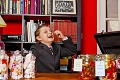 Henry (11) je najmladším podnikateľom v Británii: Na sladkostiach zarobí 1 400 eur týždenne!
