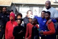 Legendárny basketbalista si zahral s deťmi v chudobnej štvrti: Na Shaqa už políciu nevolali!
