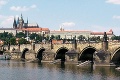 Praha dostala miliónovú pokutu za poškodenie Karlovho mosta