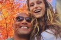 Hrdý otecko Dwayne Johnson s najmladšou dcérkou: Tiana dovŕšila rok, pozrite sa na tú roztomilú fotku