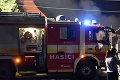 Požiar v bratislavskej Petržalke: Hasiči z bytu vyviedli zraneného muža (28)!