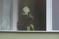 Požiar bytu v Snine: Záchranári ratovali aj priotrávené deti!