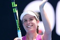 Azarenková na Australian Open končí, Britka v semifinále grandslamu po 33 rokoch