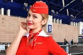 Sladký život letušiek: Sexi členka posádky ukázala, čo robí, keď nie je v lietadle!