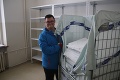 Martin s Downovým syndrómom je miláčikom nitrianskej nemocnice: Najväčší pracant práčovne