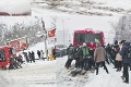 Vedenie mesta priznalo prehru v boji s bohatou snehovou nádielkou: Kalamita ochromila Bratislavu