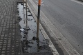Štúrova ulica v Bratislave je v katastrofálnom stave: Naozaj má takto vyzerať reprezentatívne Staré Mesto?!