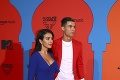 Ronaldova partnerka Georgina opäť dráždi: Horúce zábery hore bez