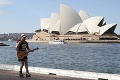 Austrálčania sú pobúrení: Zo svetoznámej budovy reklamný pútač?
