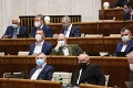 Nezvolili ho už sedemkrát: ĽSNS trvá na nominácii Kotlebu do čela parlamentného výboru