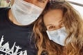 Táslerova exmanželka Anna kvôli koronavírusu: Naháňačka s priateľom okolo sveta