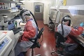Pandémia stále nepoľavuje: Počet úmrtí na koronavírus prekročil v Európe 20-tisíc