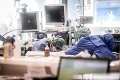 Maďarsko naďalej bojuje s koronavírusom: Po štyroch dňoch bez úmrtia pribudli dve obete