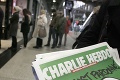 Charlie Hebdo je opäť terčom vyhrážok smrťou: Na titulke je islamológ s obrovským penisom