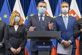 V Česku aj Slovinsku škrtajú mzdy verejných činiteľov: Kto z našich politikov je za zníženie platov pre koronavírus?