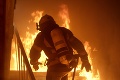Tragický požiar v Rusku: Plamene v bytovke usmrtili osem ľudí